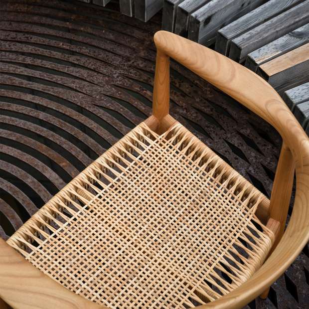 pp501 Round Chair - Oak light brown, Clear bio oil, Seat Natural cane - PP Møbler - Hans Wegner - Stoelen - Furniture by Designcollectors